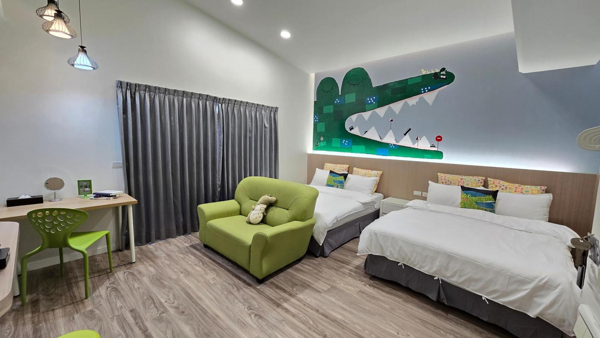 Chaopingjia Homestay Luodong Exteriör bild